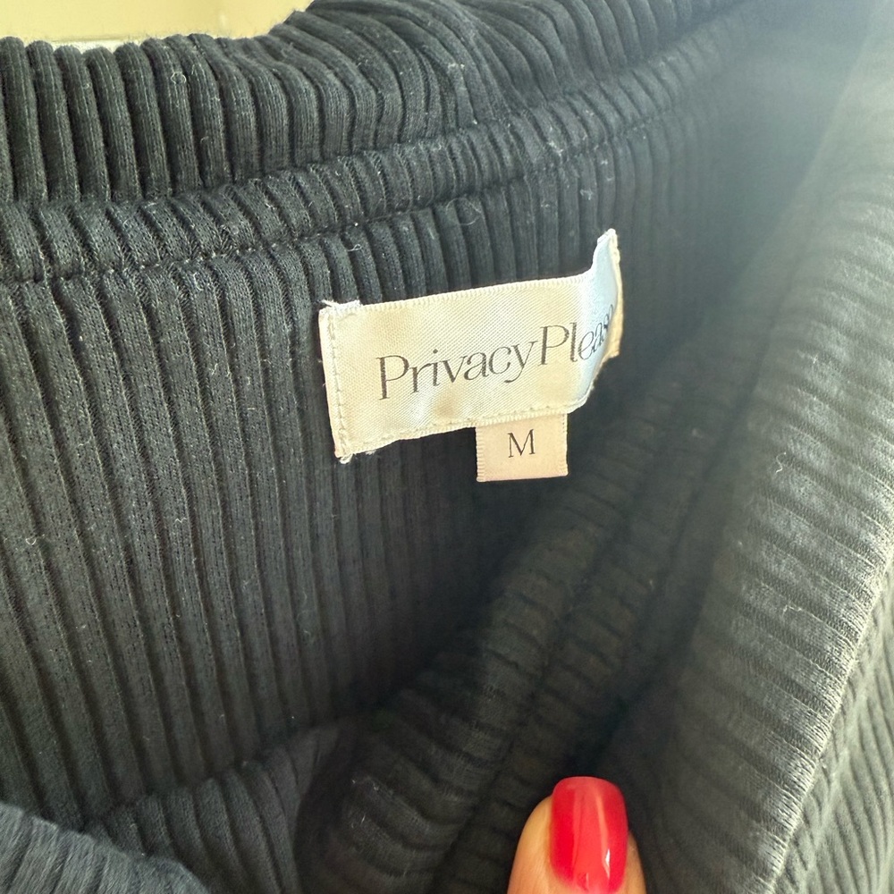 Privacy Please Black Ribbed Off-Shoulder Sheath Dress Medium - Picture 4 of 4